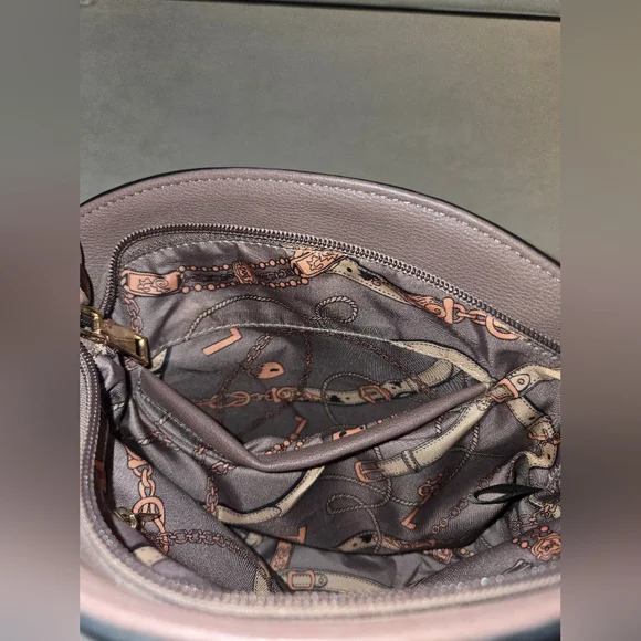 Dusty lavender Crossbody Bag with Gold Accent - Women - Picture 9 of 12